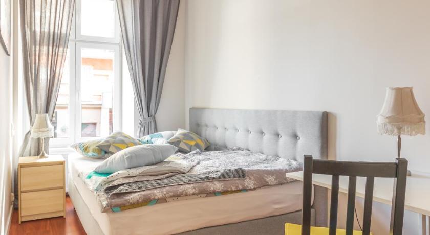 Babel Hostel photo
