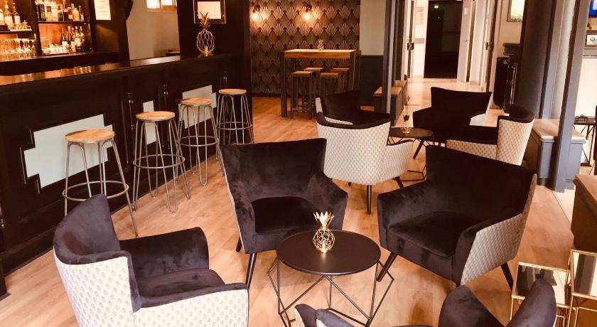 Rueil-Malmaison Hotel Le Cardinal Rueil Centre 3-Star Hotel exterior