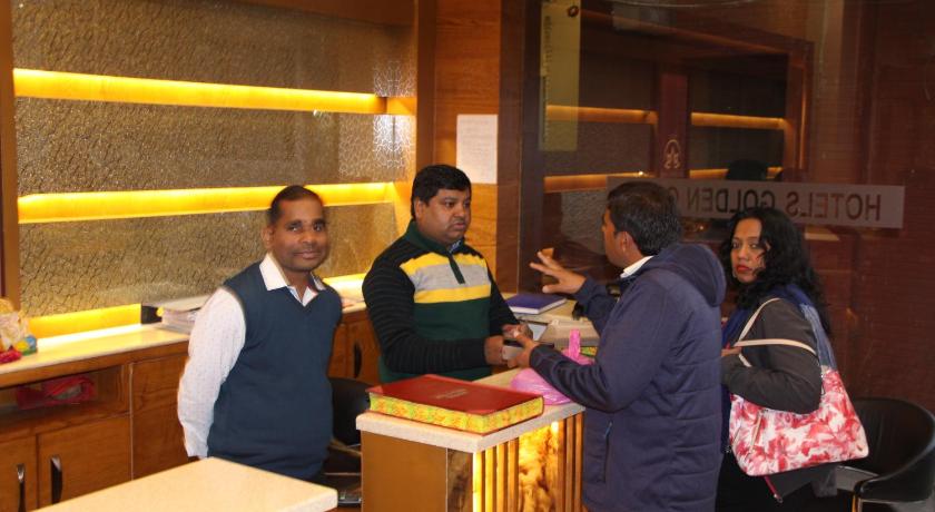 Hotel Golden Oasis Delhi