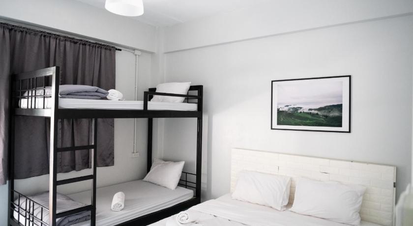 Image of Quadruple Room 2