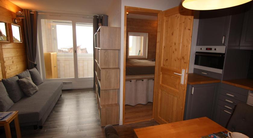 Image of One-Bedroom Apartment 0