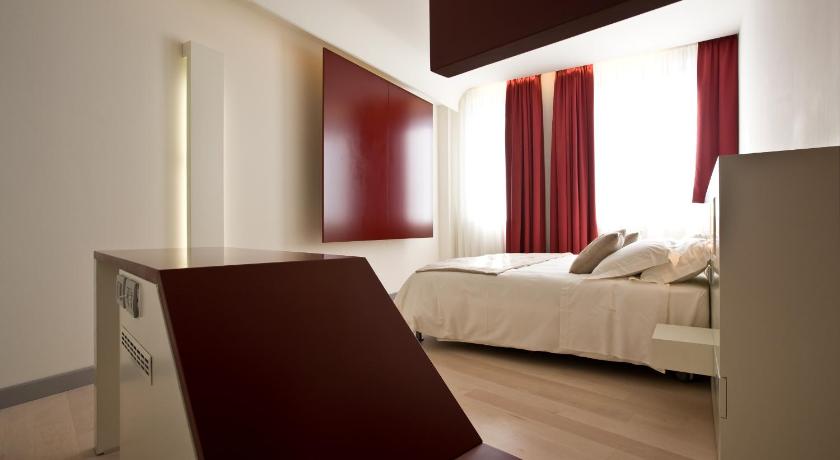 Image of Deluxe Double Room 1