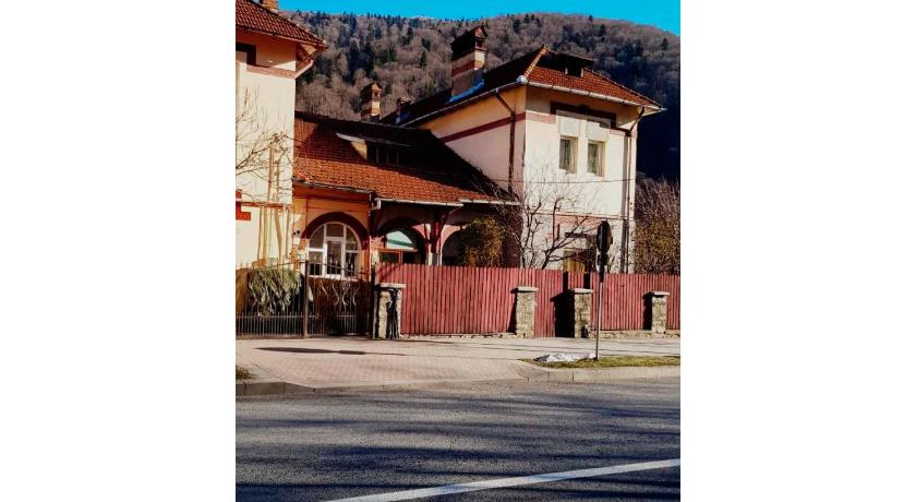 Vaso apartament — Hotel in Sinaia