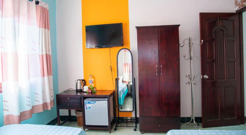 Image of Deluxe Triple Room 6