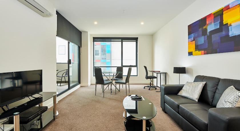 Melbourne Knox Central Apartment Hotel