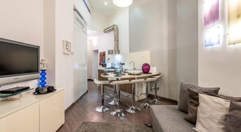 IREX Trevi Fountain private apartment — Hotel in Rome
