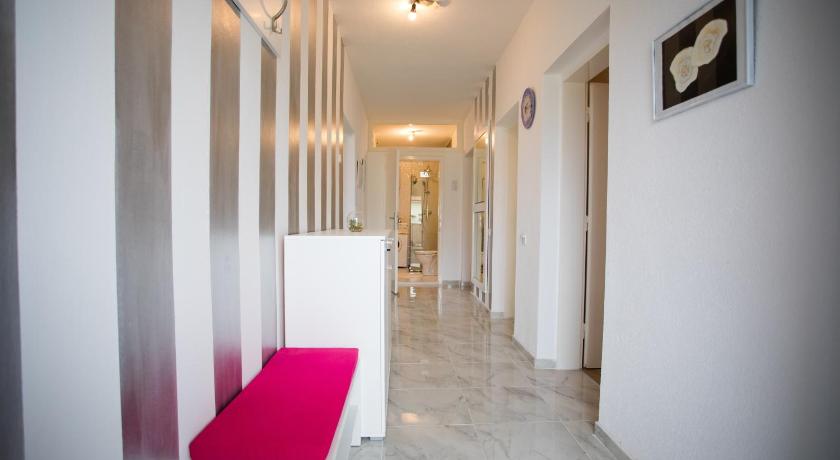 Guest house PiN photo