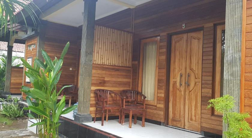 Surya Homestay Lembongan photo