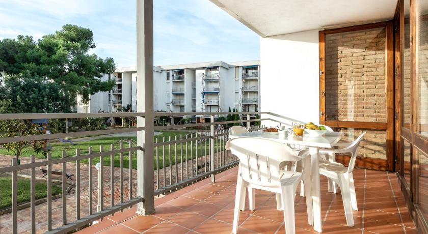 Agaro Cambrils Apartments photo