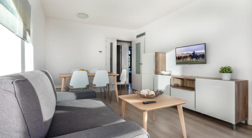 Agaro Cambrils Apartments — Hotel in Cambrils