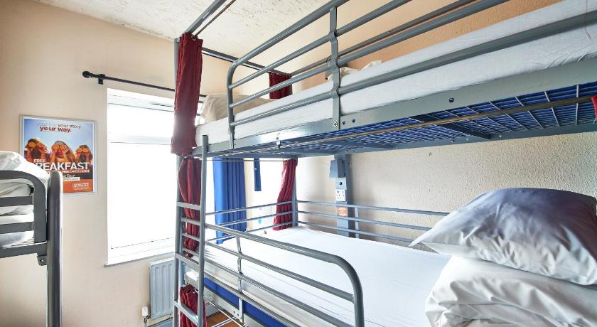 Image of 1 Person in 8-Bed Dormitory - Mixed 0