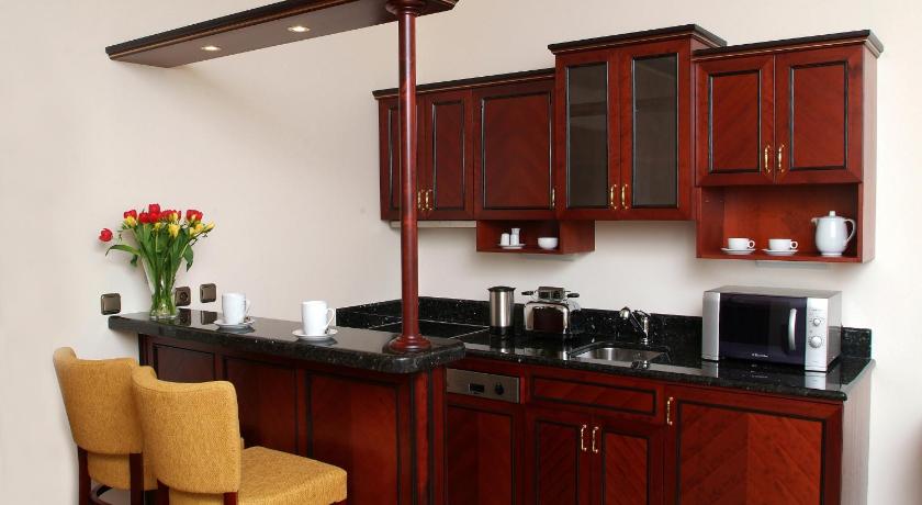Image of Luxury One-Bedroom Apartment 1