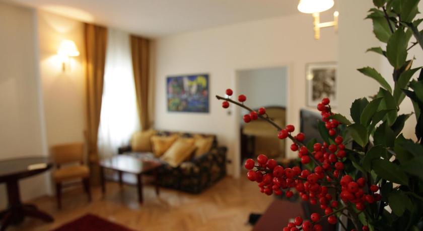 Image of Luxury One-Bedroom Apartment 10