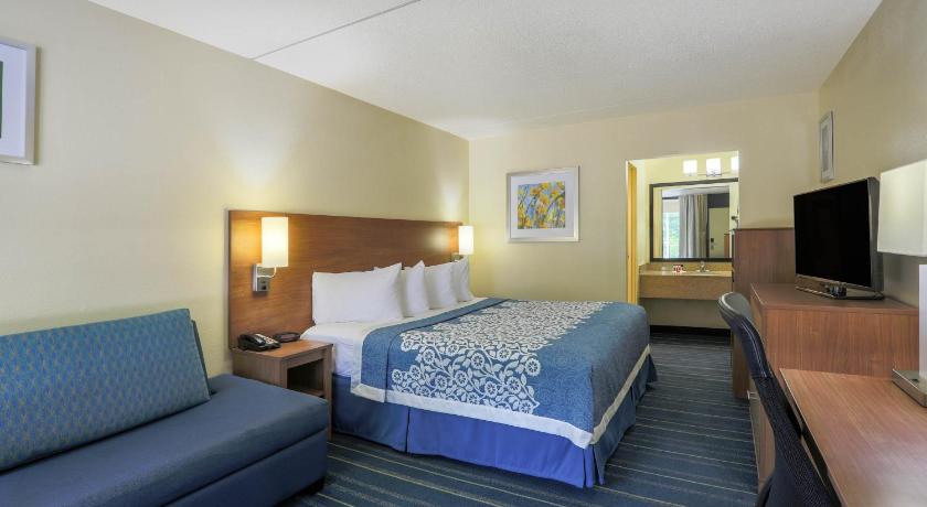 Days Inn by Wyndham Newark Wilmington