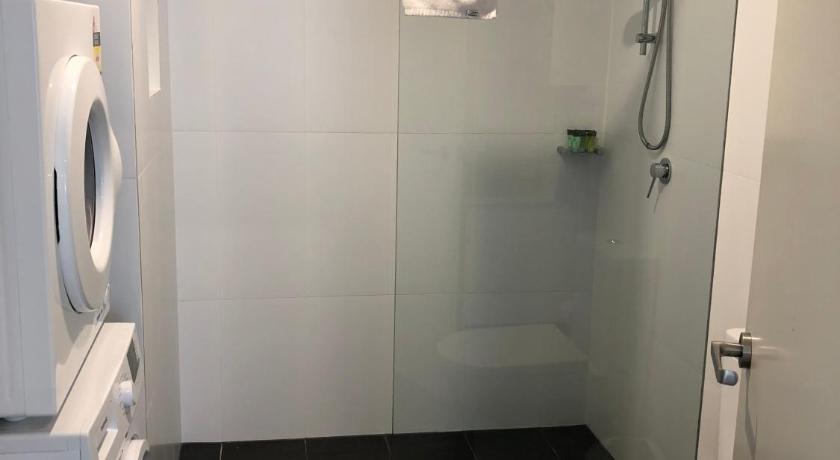 Bondi Beach Studios Suite 2 - image 7