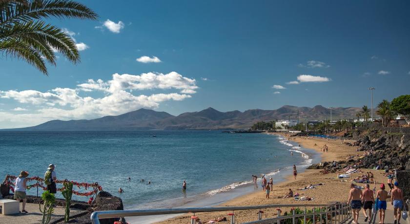 Rocas Blancas Apartments