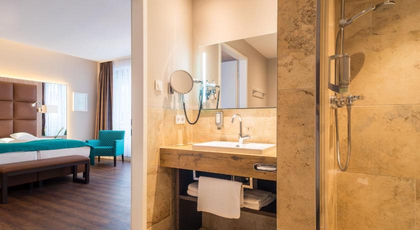 베를린 할리우드 메디아 호텔 베를린 (Hollywood Media Hotel Berlin) 4성급 호텔 수영장