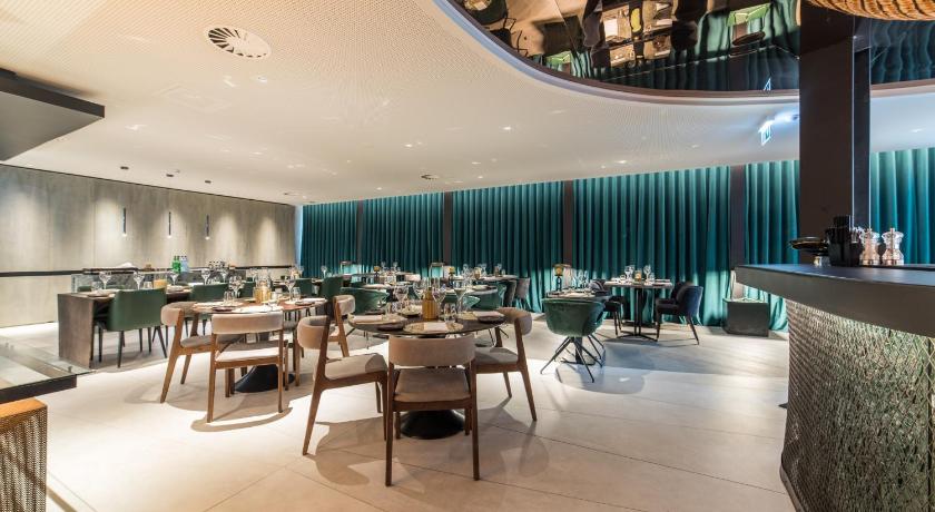 포르투 Porto Royal Bridges Hotel 4성급 호텔 객실