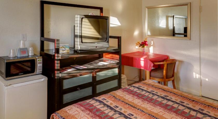 Richard's Hotel photo