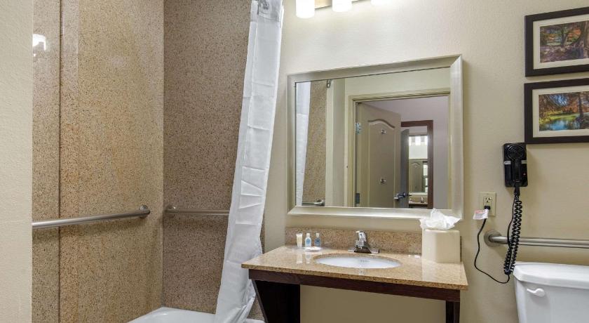 Comfort Inn & Suites Cedar Hill Duncanville