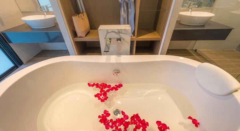 Krabi Chermantra Aonang Resort & Pool Suite 4-Star Hotel view