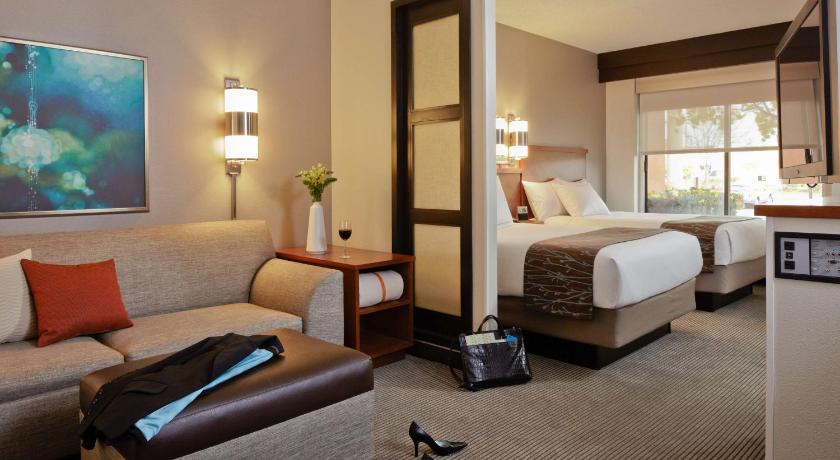 Hyatt Place Detroit/royal Oak photo