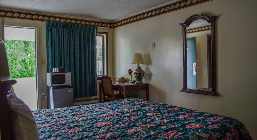 Delta Motel photo