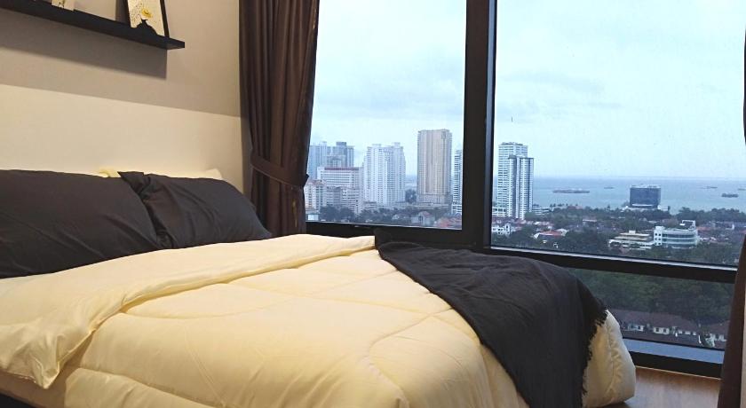 Georgetown Tropicana 218 Sea-View Condo 3R2B - image 13