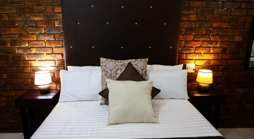 Gracious Lodge — Hotel in Burgersfort