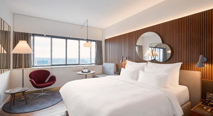 Image of Collection Superior Room - Copenhagen Skyline View 3