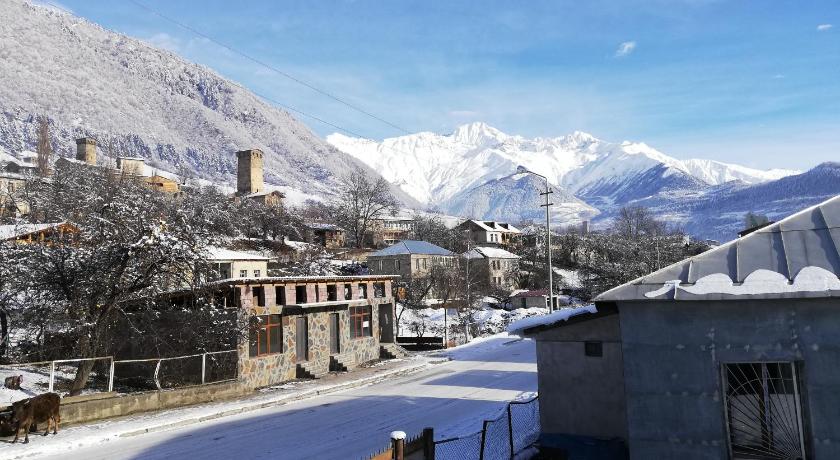 Guesthouse Mabu - 4 Newly Built Rooms in the Heart of Mestia photo