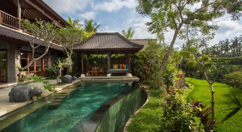 Swimming pool, Dwaraka The Royal Villas in Bali