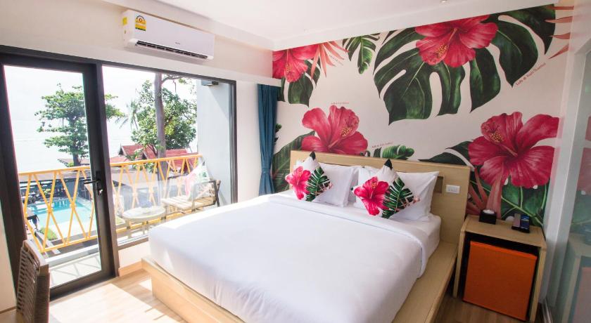 Image of The Duo Sea View - Deluxe Seaview King Room 6