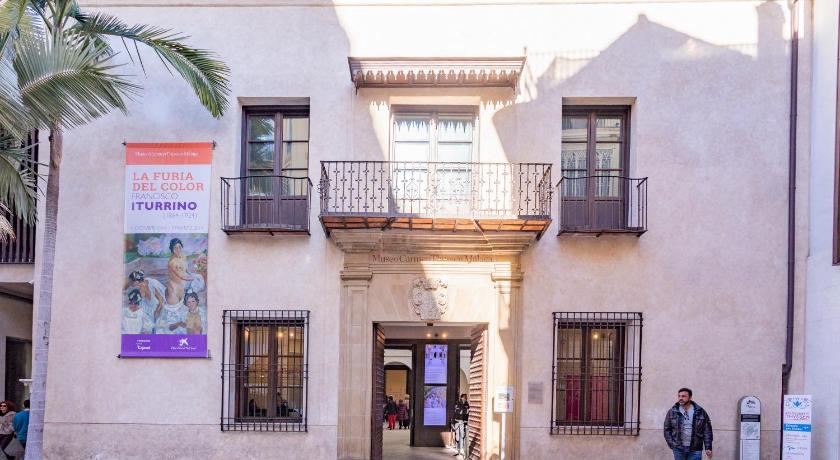 MALAGA CENTRAL SUITES - image 5