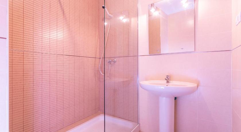 MALAGA CENTRAL SUITES - image 12