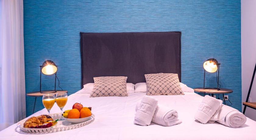 MALAGA CENTRAL SUITES - image 13