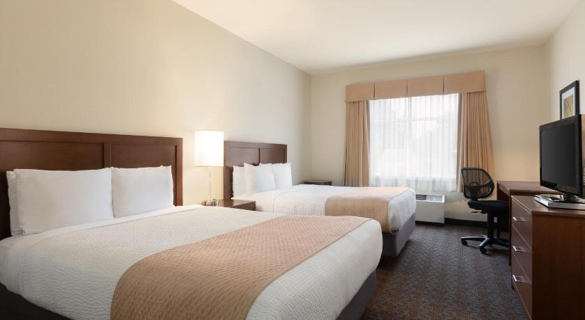 Days Inn by Wyndham Ottawa Airport