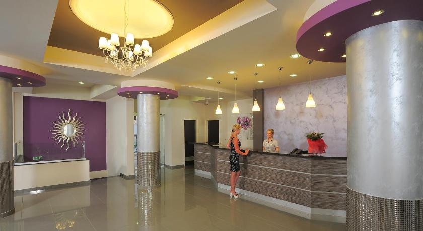 Euronapa Hotel Apartments photo