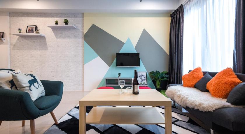Love Come Home @ Sea View Suite 3BR for 10 pax photo
