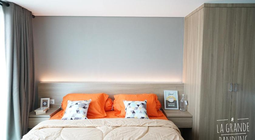 Best Price On Apartment La Grande Tamansari Bandung In