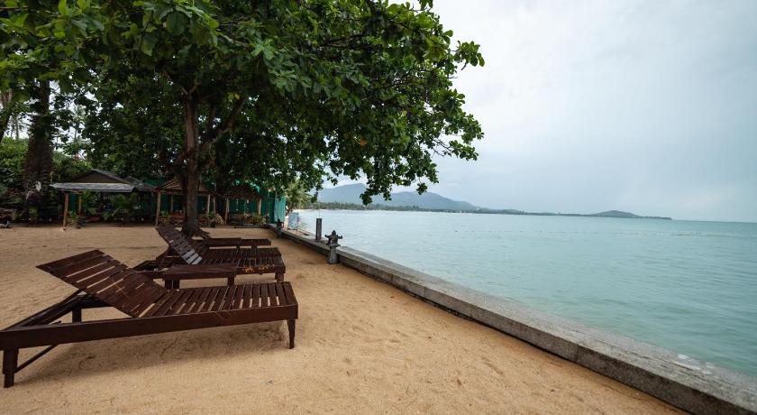 Maenam Villa Hotel - image 4