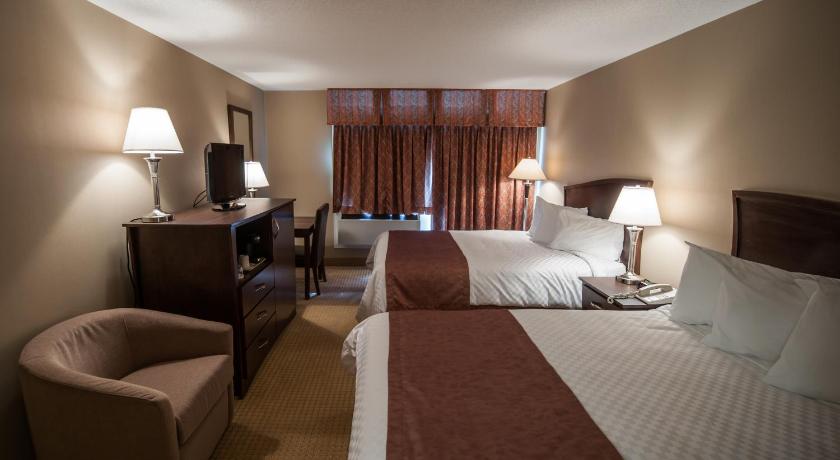Deer Lake Motel photo
