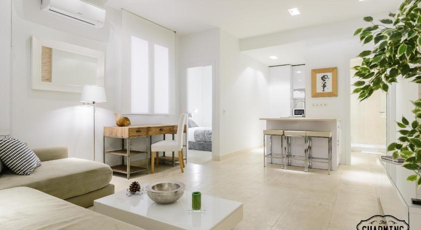 Charming Lope de Vega — Hotel in Madrid