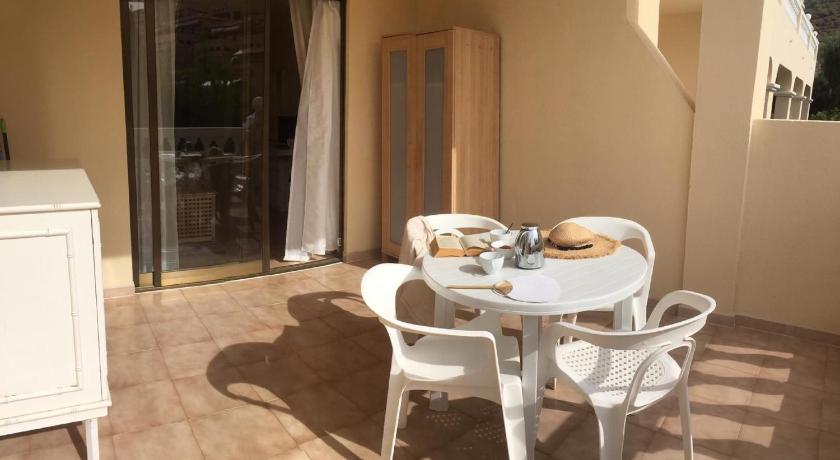 SUNNY VIEWS photo
