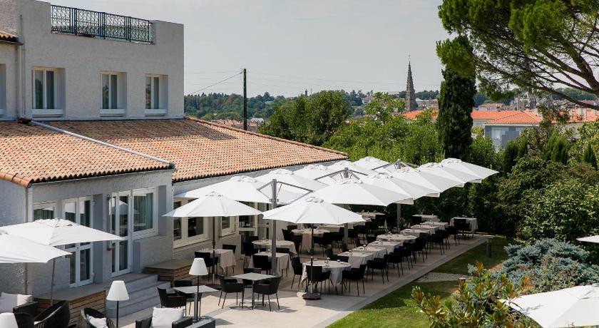 LE RABELAIS Hotel - Restaurant - SPA