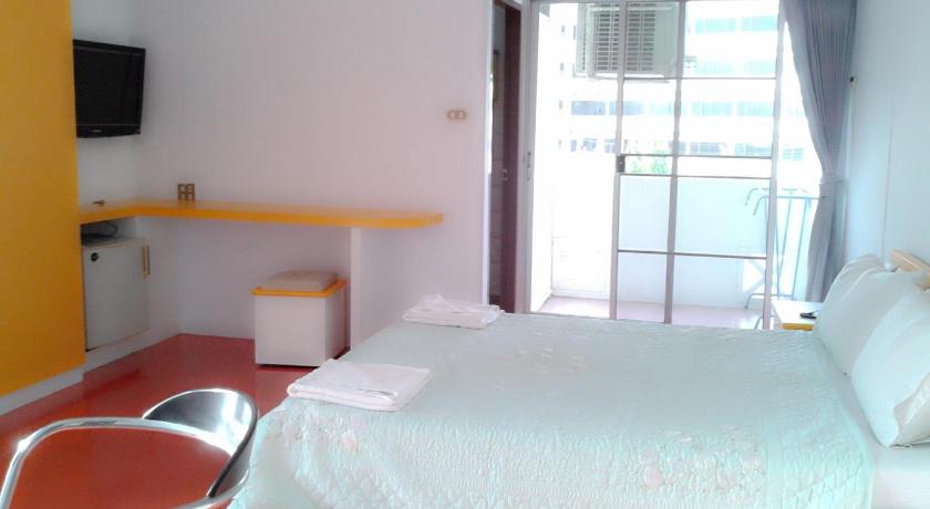 Image of Deluxe Double Room with City View 0
