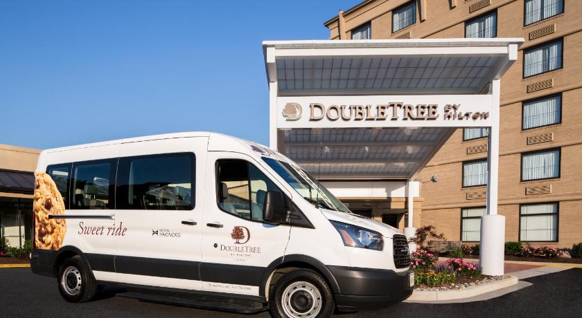 DOUBLETREE BY HILTON LAUREL