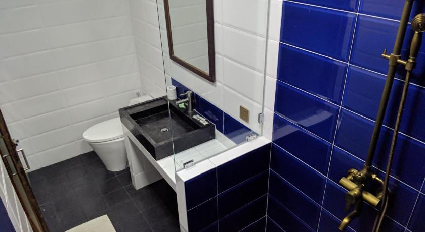 Image of Deluxe Room 14