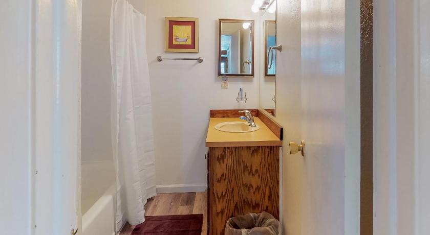 Manor House Hideaway photo