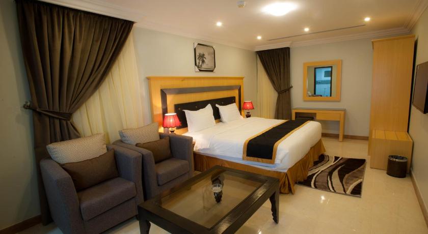 SHALLY RESIDENCE 3 photo